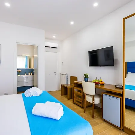 Carlo Iii Гостевой дом