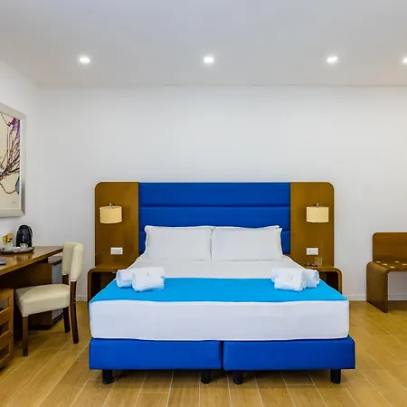 Carlo Iii Гостевой дом